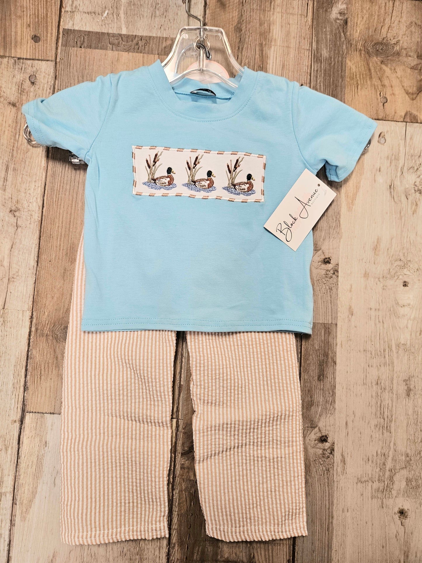 Blue Duck Embroidery Set