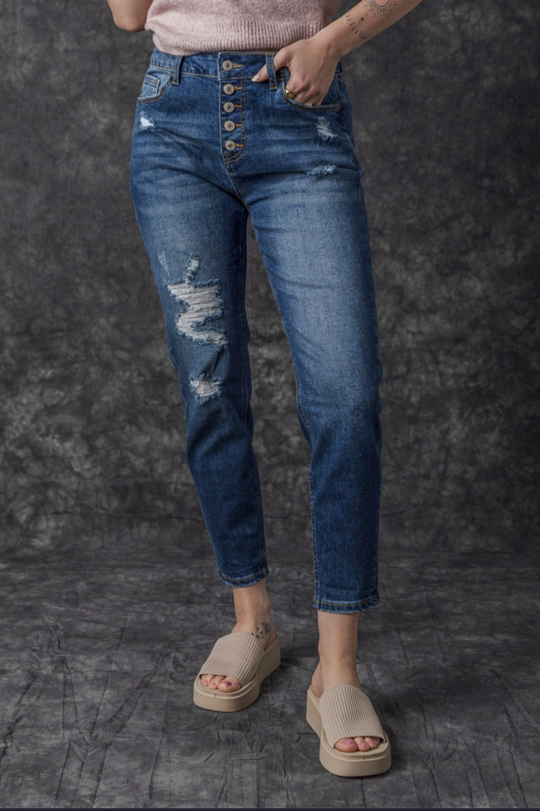 Distressed Button Down Skinny Crop Jean