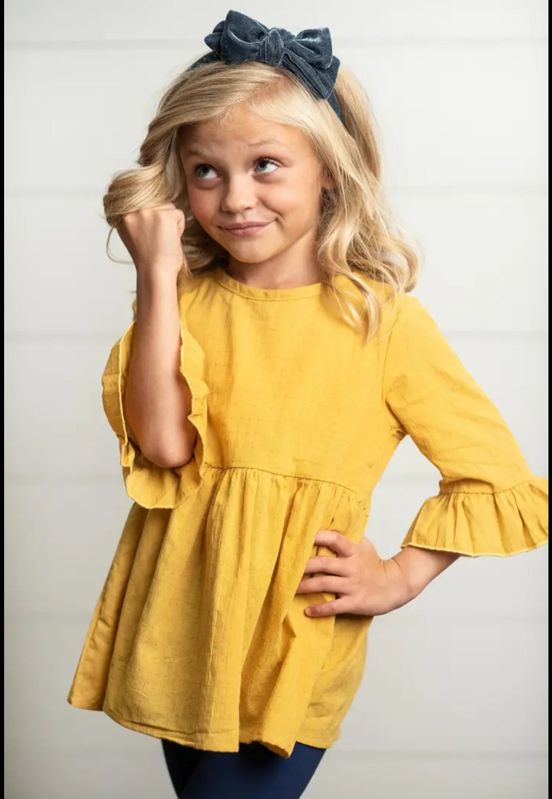 Mustard Ruffle w Buttons